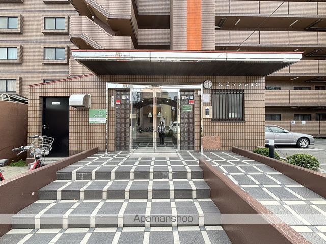 久光マンションの玄関写真