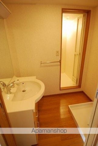 コート半田東B棟の内装写真