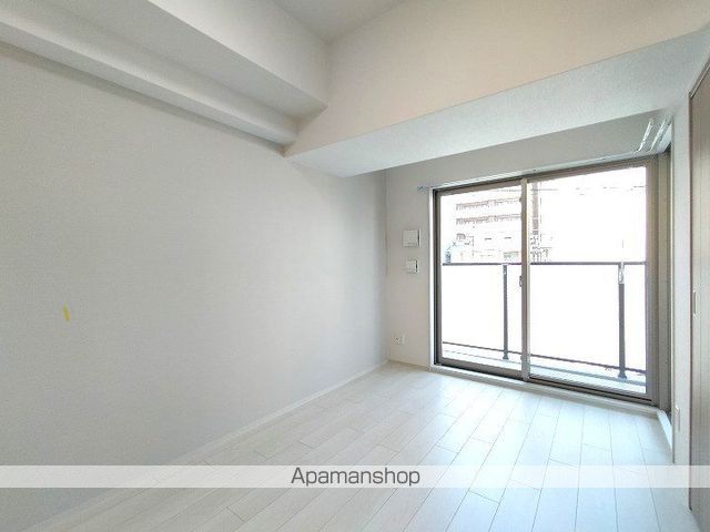 ファーストフィオーレ江坂垂水町IIの内装写真