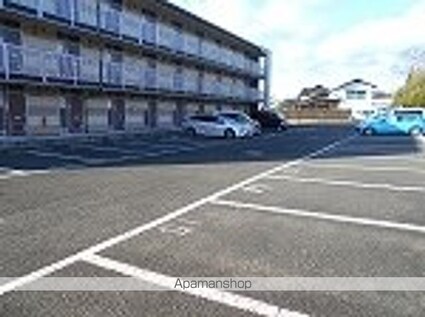 レオパレスアトラス折立Ⅰ[1K/23.18m2]の駐車場