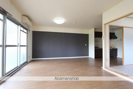 パークサイド鶴市[2LDK/65.61m2]の内装2