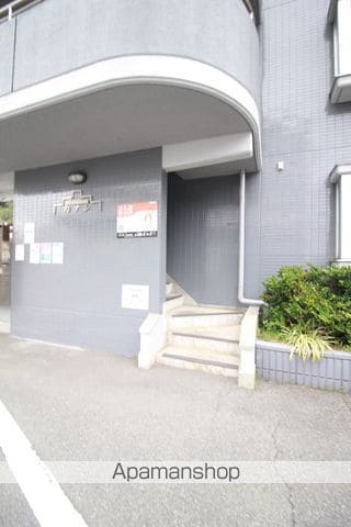 カナンハイツ津高の玄関写真