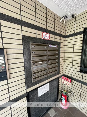 レージュ原の玄関写真