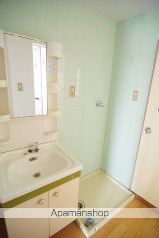 棚尾マンションの内装写真