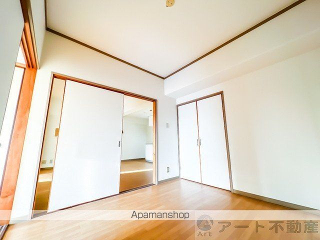 シャルマンコーポ垣生の内装写真