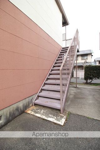 原尾島コーポの玄関写真
