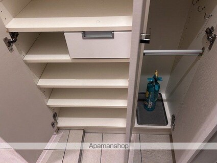 クオリア神南フラッツ[1R/27.86m2]の収納3