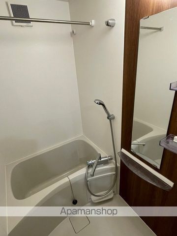 カレッジヒルズEの内装写真