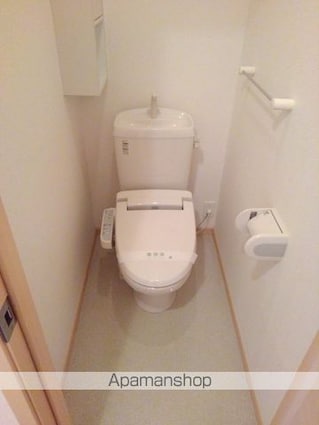 ポライトリー・ノバ[1K/32.9m2]のトイレ