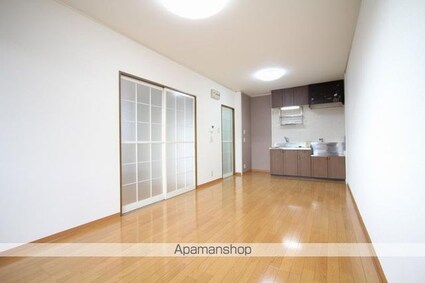 ドミール円座Ｄ棟[2LDK/50.26m2]のリビング・居間