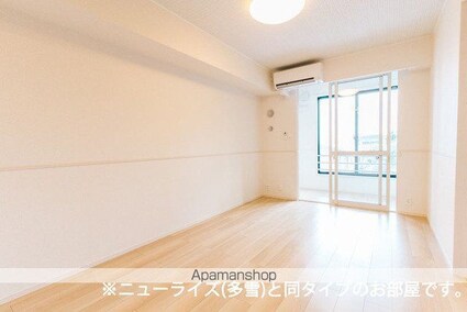 楓[1LDK/50.14m2]のリビング・居間