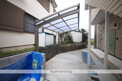 リオガーデン[1K/20.52m2]の駐車場