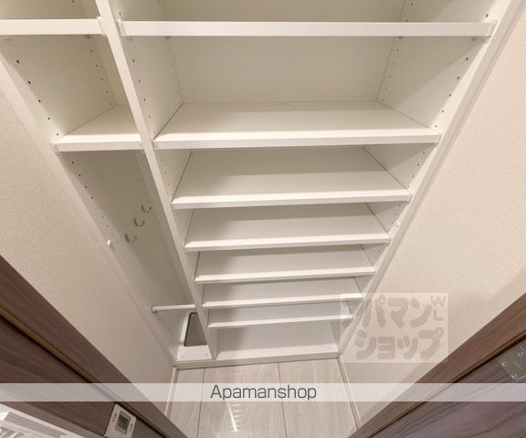 ザ・パークハウス堀川六角の内装写真