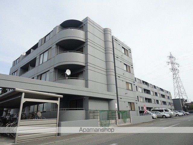 グランメール川下の外観写真