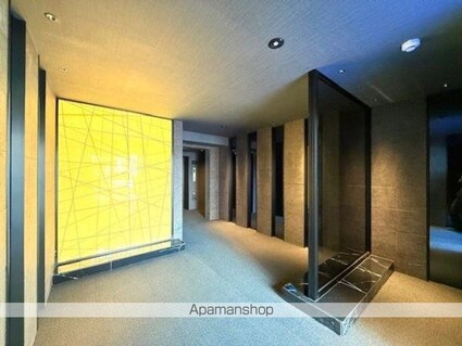 コンポジット渋谷初台[2SLDK/62.8m2]のエントランス