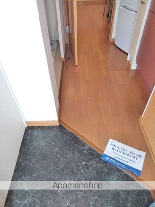 レオパレス北出島[1K/21.65m2]の玄関