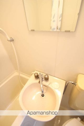 アクセル.の内装写真