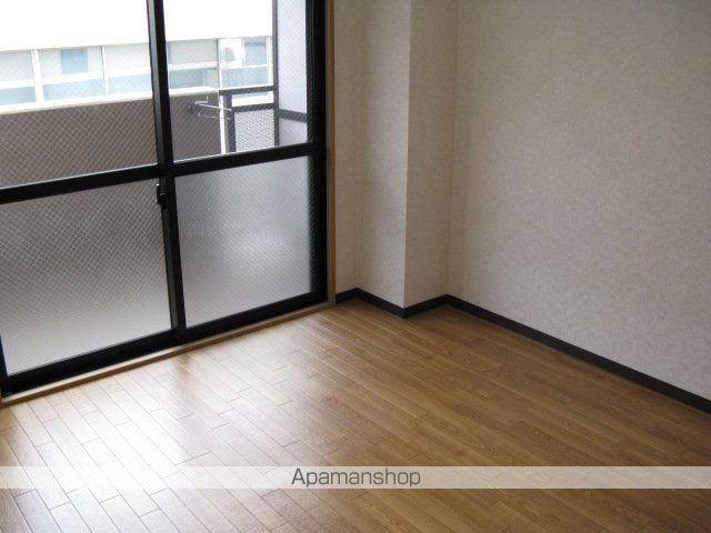 GROOVE大日の内装写真