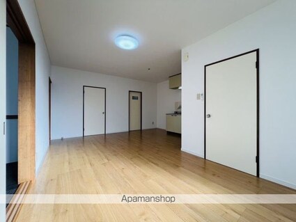 マンションシーリッチ（マンションシーリッチ）[3LDK/58.67m2]の内装3