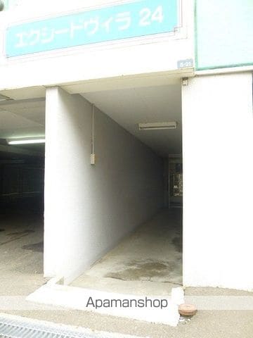 エクシードヴィラ24の玄関写真
