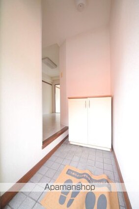 ビザビ[1K/20m2]の玄関