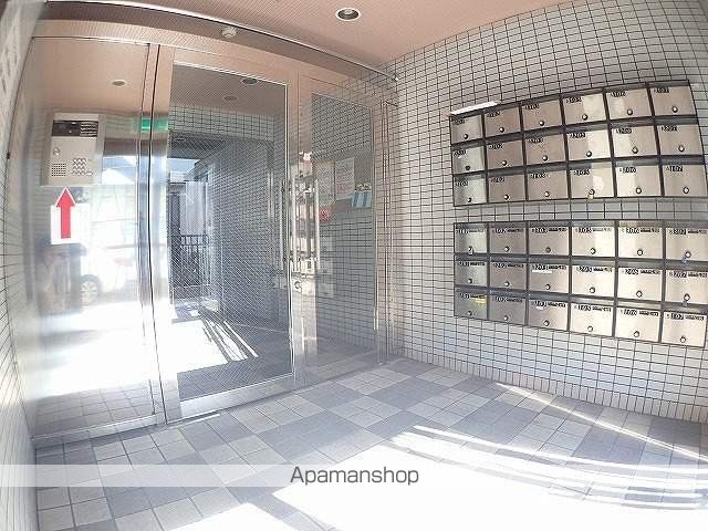 シンプルライフの玄関写真