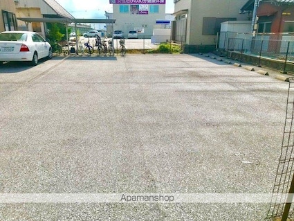 Ｗｉｌｌ[2LDK/55.71m2]の駐車場1