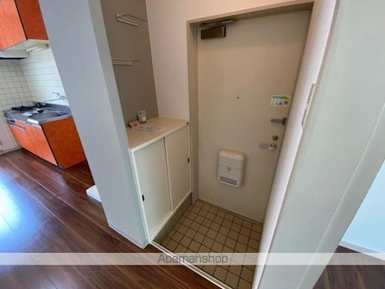 ニュークレインハイツＡ・Ｂ棟[3DK/44.71m2]の玄関