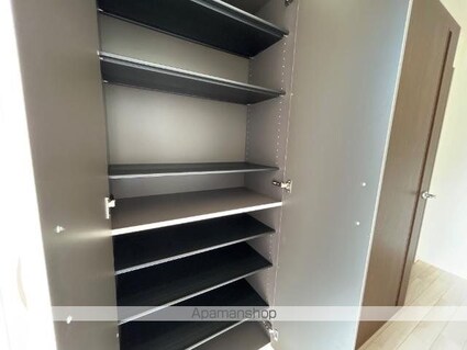 クレリア[2LDK/48.61m2]の玄関