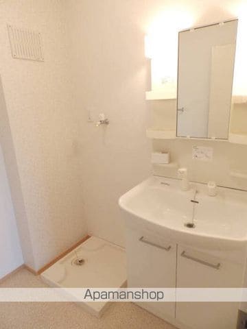 あけぼの6番館やまさ B棟の内装写真