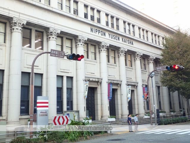 グリフィン横浜・海岸通の周辺写真