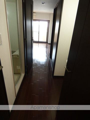 ロイヤルレジデンス新大阪の内装写真