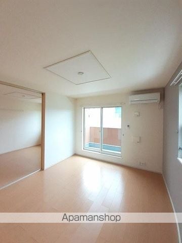 ワイズKIIの内装写真
