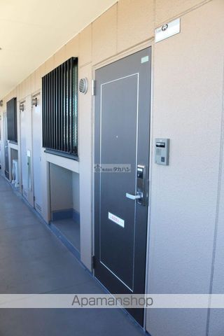 広島県福山市新涯町３丁目[3LDK/66.78m2]のエントランス