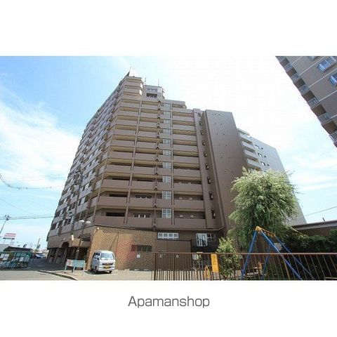 卸町マンションフタバの外観写真
