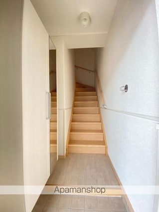 香川県高松市上福岡町[2LDK/57.96m2]の玄関