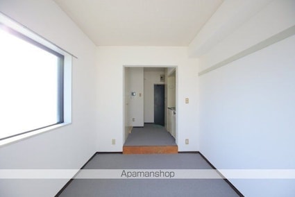 ワールドパレス永福町[1R/16.87m2]のリビング・居間2