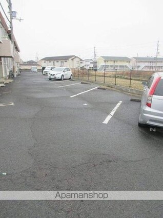 和歌山県和歌山市園部[3DK/50.2m2]の駐車場