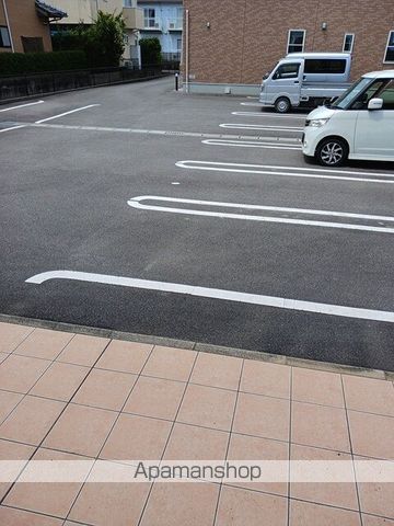 ソラティオ・ファウスト IIのその他写真