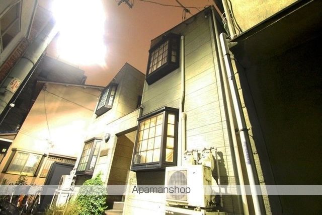ハイツパインの外観写真