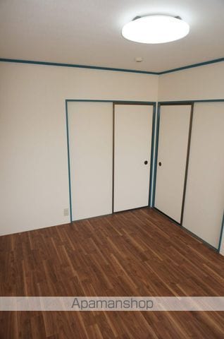 ハイタウン早川 Cの内装写真