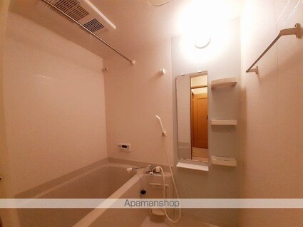 ソレアードＮ　Ａ棟[2DK/46.22m2]のバス