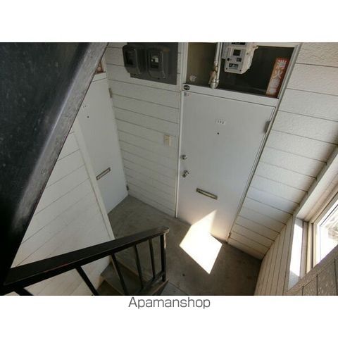 パークハイツ本町の玄関写真