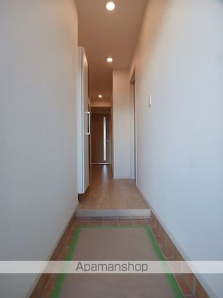 ニューカーサ・ＳⅡ　Ｂ[1LDK/46.68m2]の玄関