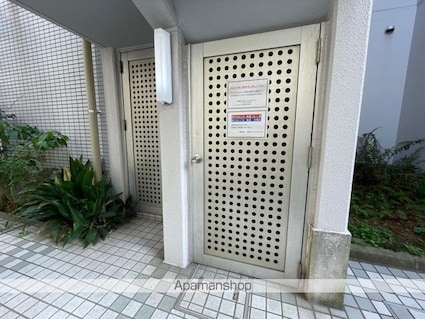 香川県高松市錦町１丁目[1K/28.9m2]の共用部1