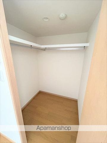 レオ四拾八番館の内装写真