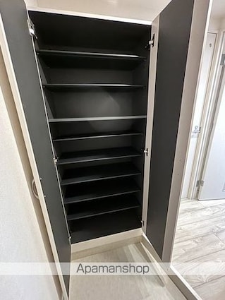 リブリ・西小岩[1LDK/33.06m2]の玄関