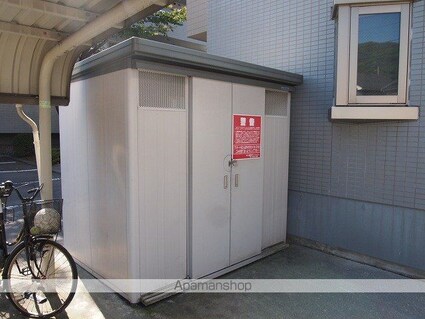 マンショングランヴェール２号館[3K/55.25m2]の共用部1