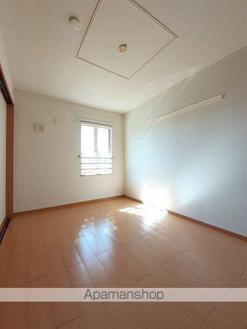 オリーブの内装写真
