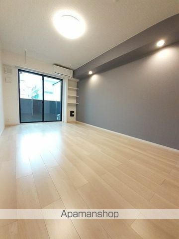 クレスト TSの内装写真